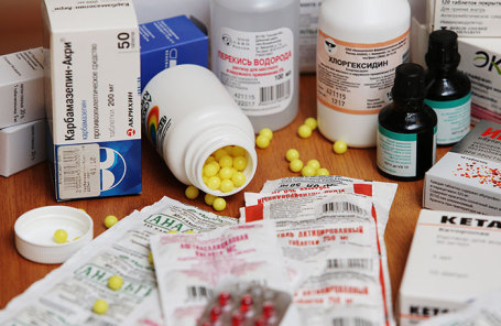 Причина в методиці ціноутворення: всі ціни на закордонні препарати будуть визначати, виходячи з їх вартості в країні виробництва