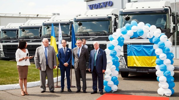 Лідер аграрного ринку України компанія НІБУЛОН формує найсучасніший в Україні автопарк вантажного транспорту, що дозволить підвищити ефективність не тільки автомобільної, але і річковий логістики вантажних перевезень компанії