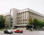 Білоруський державний університет транспорту розташований в Гомелі