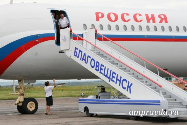 Куди йде «Росія»   У літньому розкладі, з 1 квітня і до кінця жовтня, «Росія» збиралася щодня літати за маршрутом Москва - Благовєщенськ - Москва