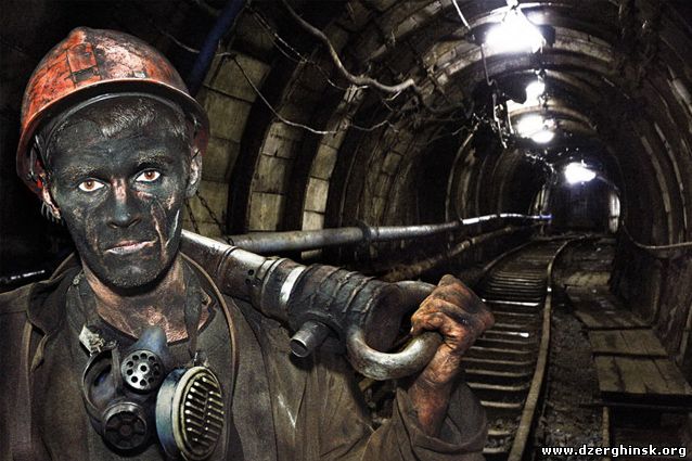Працювати під землею на великій глибині під силу далеко не кожному, оскільки професія шахтаря серед інших є однією з найбільш екстремальних