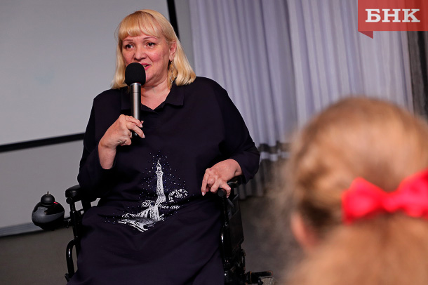 За словами Маргарити Колпащковой, зараз в республіці проживає близько 70 тисяч людей з інвалідністю, і більше трьох тисяч з них - це діти
