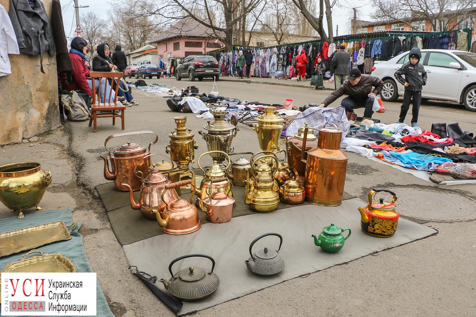 Принади одеського Старокінного ринку   Принади одеського Старокінного ринку   Принади одеського Старокінного ринку