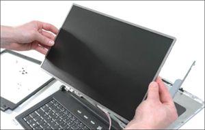 Проблеми зі шлейфом, що з'єднує матрицю (екран) з корпусом ноутбука виникають, коли шлейф перетерся і його потрібно замінити