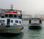Водні автобуси компанії Alilaguna з'єднують аеропорт Marco Polo airport з історичним центром Венеції, круїзним терміналом, островами Lido і Murano